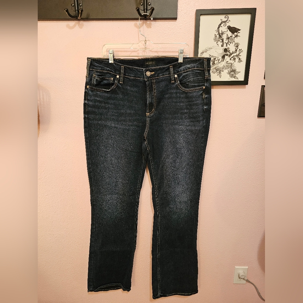 Silver Jeans Women's Dark Wash Bootcut Jeans